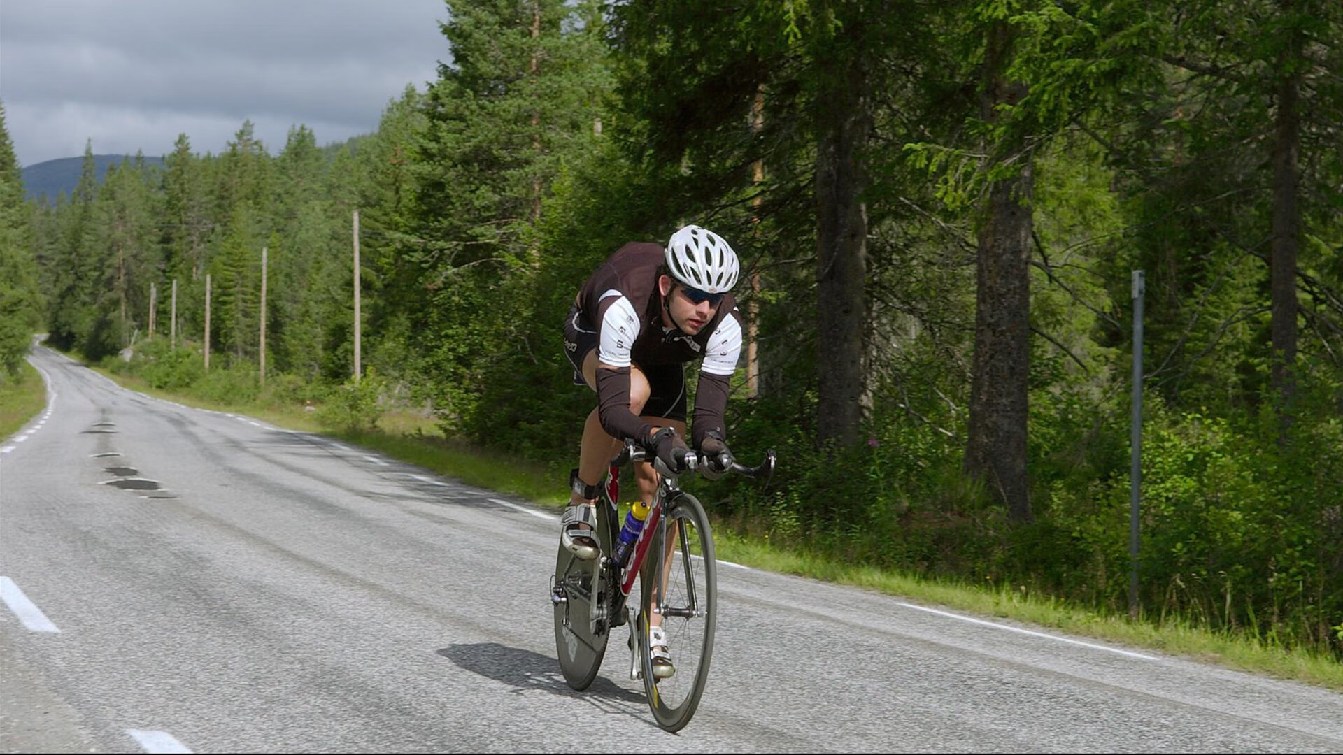 电竞青少年选拔赛火热进行中，青年电子竞技大赛